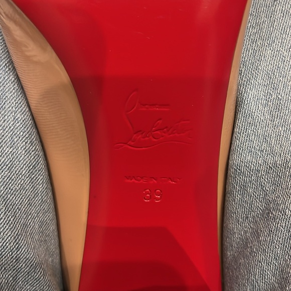 Authentic Christian Louboutin Women's Beige Block Heel Shoes from Neimen Marcus - Picture 4 of 7